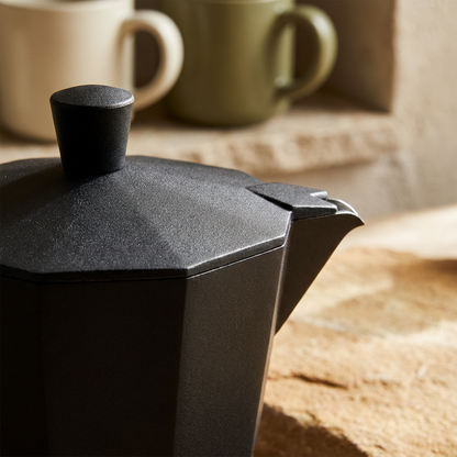Moka pot spout and handle detail